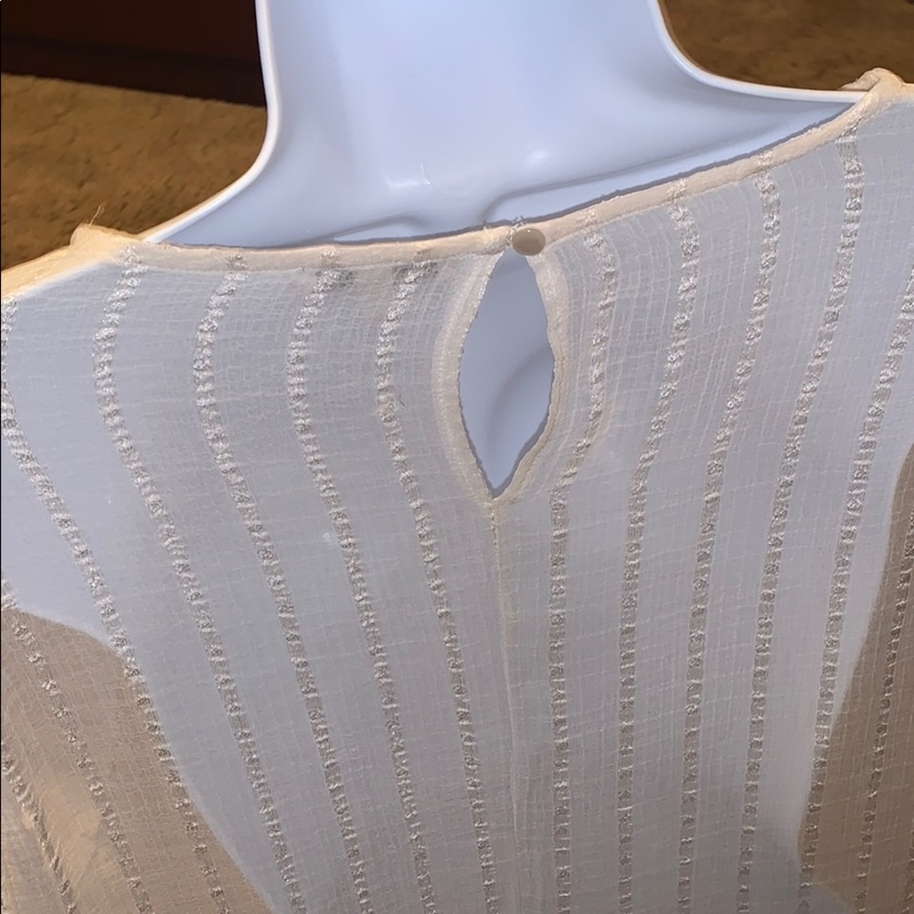 Mnk blouse - Picture 4 of 5